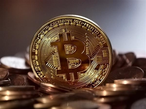 An advanced mining rig showcasing remote reboot features for optimal performance